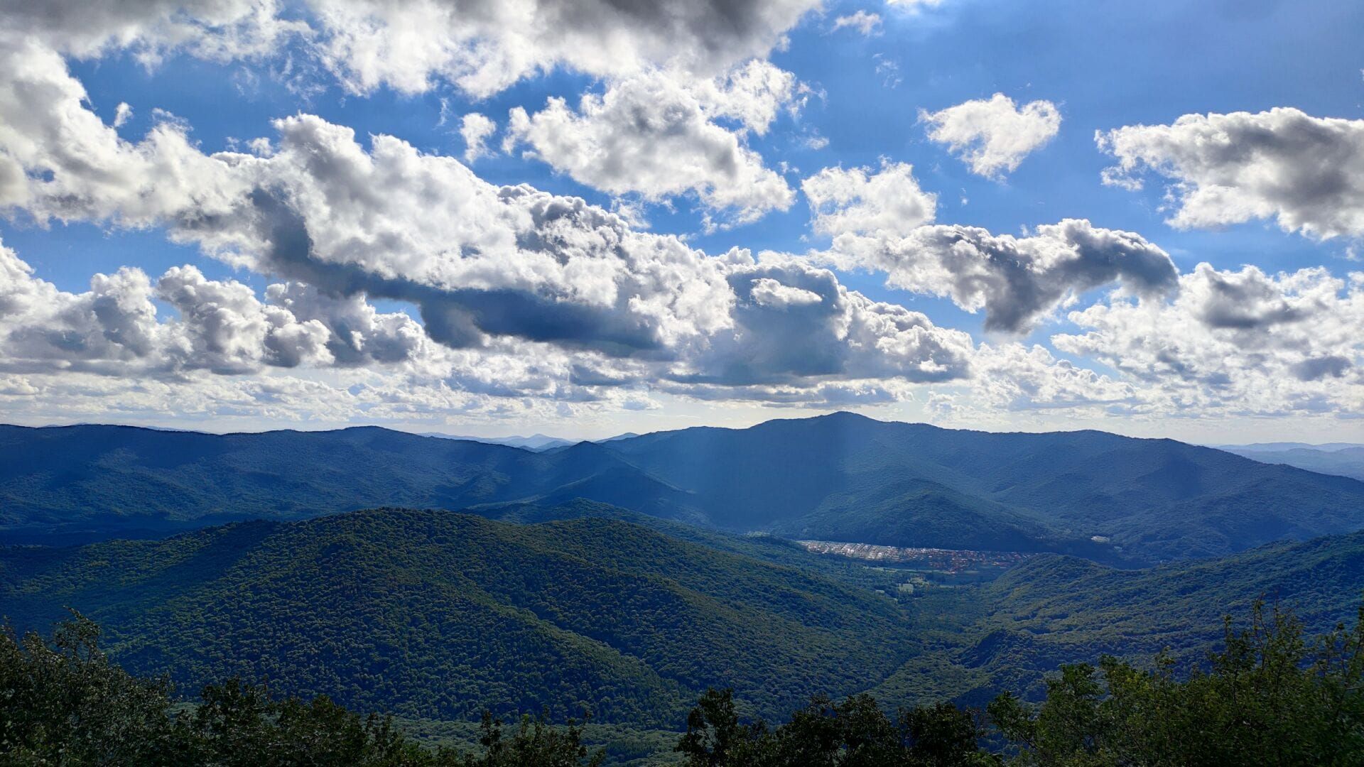 山上的风景 图片